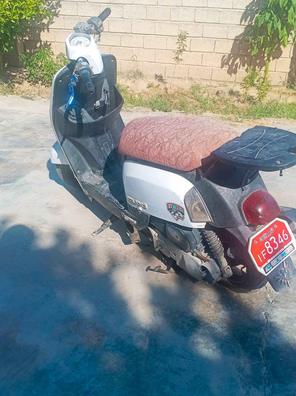 بوليسي للبيع
الدراجه نضيفه وحلوه وشغاله
السعر 550 الف بيها مجال بسيط حك الجيه
العنوان صلاح الدين بلد الحاتمية 
للاستفسار الاتصال على الرقم
***********

