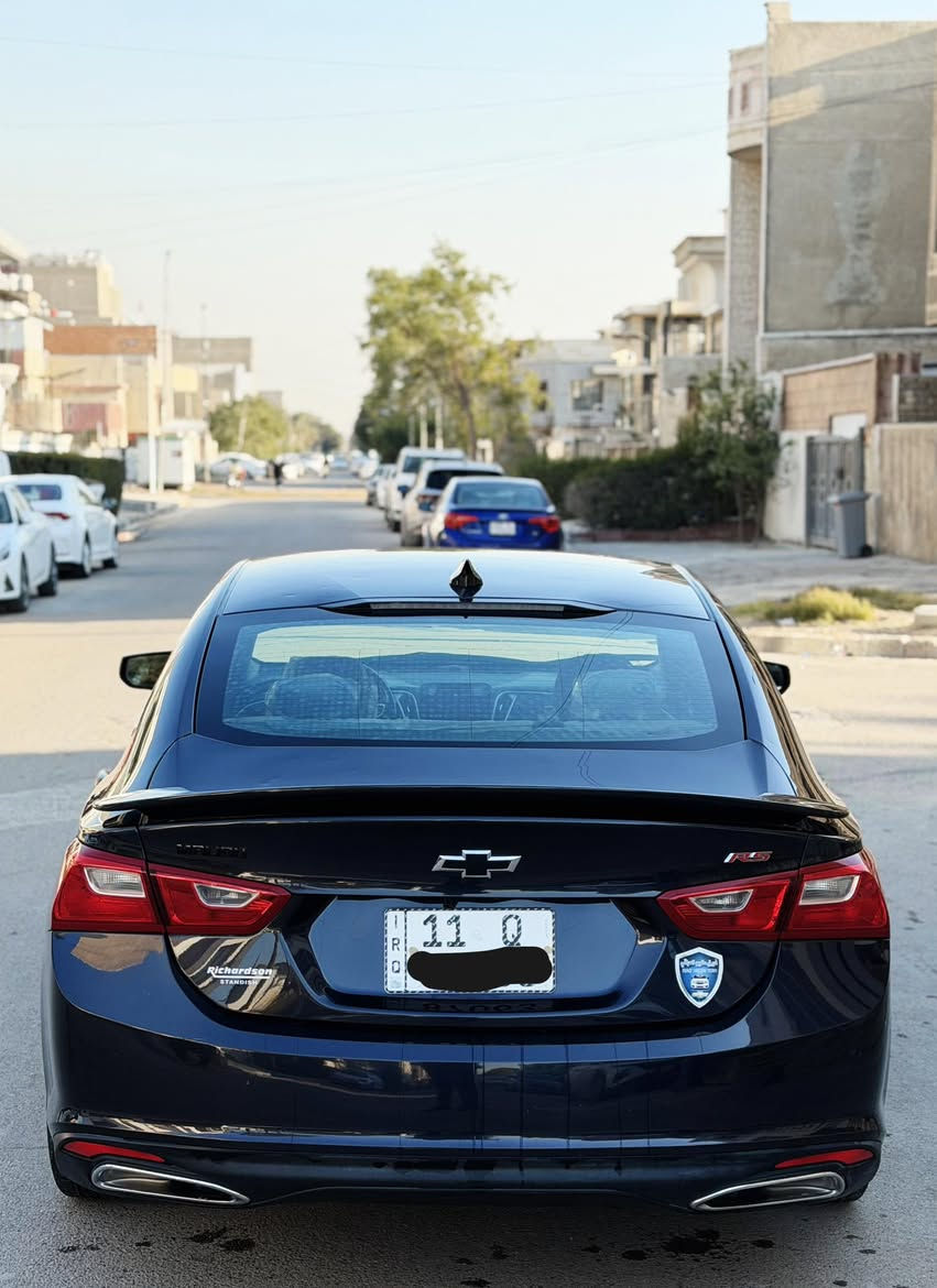 شوفرليت ماليبو  RS رقم بغداد دولي جديد هزة جديدة
الموديل :2022 🔥
حجم محرك : 4 سلندر توربو🚀🚀
اللون : نيلي ملكي شذري
عداد المسافة :  22 الف  
صبغ جاملغات يمنة فقط بدون معجون و بنيد 
المواصفات : RS
رادار امامي
تشغيل عن بعد 
تحديد مسار جانبي
كامره خلفيه دواره 
شاشه كبير لمس 
كشن كهربائي
بصمة ابواب 
اوتو ستارت (Auto start)
اوتو ستوب (Auto stop)
***********
127 ورقة و بيهة مجال
