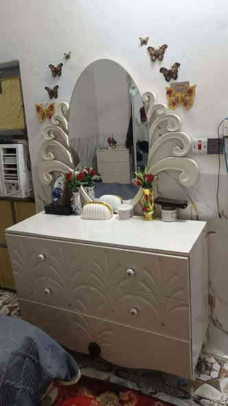 غرفه تركي 8 قطع
الاستفسار على الرقم 
***********
