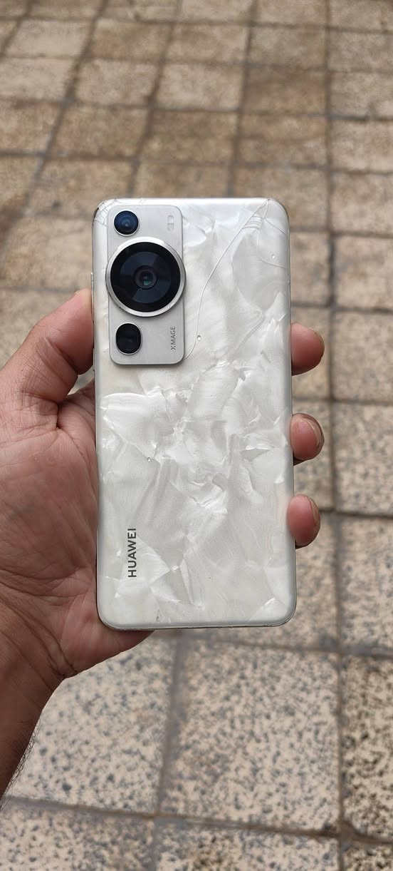 رجاء اقراء المنشور قبل متراسل خاص
هواوي P60 برو ذاكره 512 رام 12 صحه البطاريه 100% فقط بي طخه فطر كلش ناعم بلظهر واضح بلصور الجهاز بدون ملحقات للبيع السعر 400 الف مكاني بغداد الكاظميه


**إذا كنت صاحب هذا الإعلان وتريد حذفه لأي سبب، رجاءا أرسل رسالة إلى الدعم الفني**