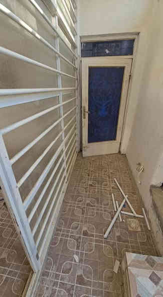 دار للبيع 75 متر حي ميسان قطاع 23 طابو صرف
 قرب الشارع العام
يحتوي / غرفة واستقبال وصالة ومطبخ وصحيات  وطارمة

السعر 70 مليون

للأستفسار *********** واتساب أو اتصا النجف
