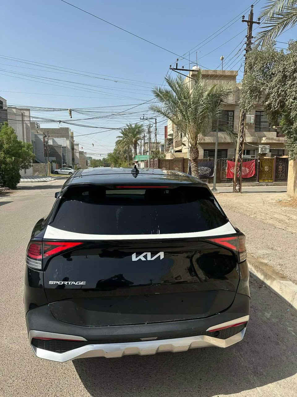 سبورتج سياره جديده كلش مرتبه صورها منشوره وللمزيد من التفاصيل تواصل ويايه على الواتساب او الماسنجر ***********
***********
السياره مابيها حادث بس سرقة السياره رايدها اب 230 وبيها مجال بغداد, العراق
