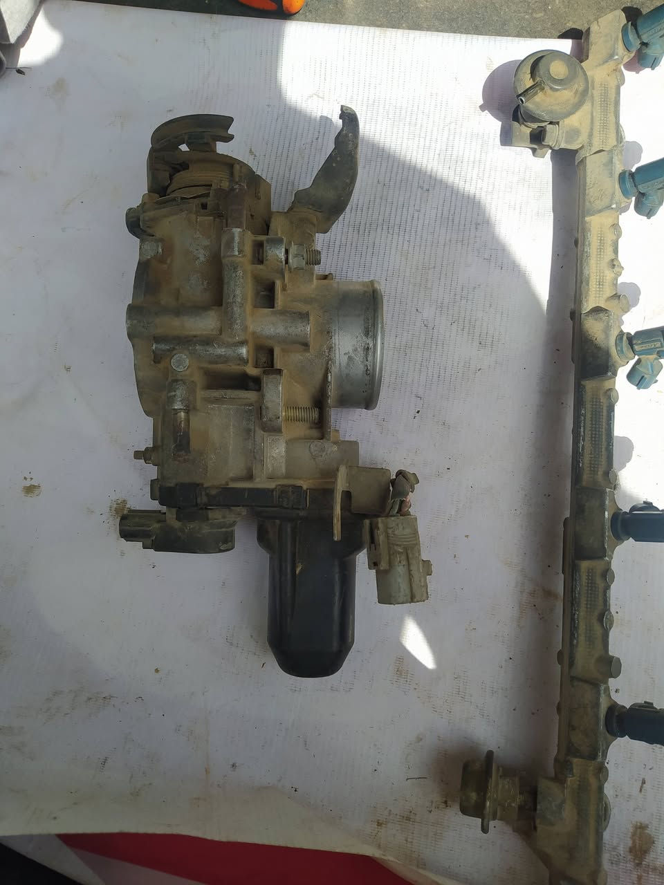 غراض ملكه للبيع شاشه و جويتر 3000 و مصطرت نوزلات
***********
*********** السعر قيم وخذ بما يرضي الله
