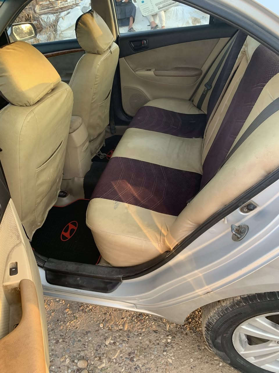 السلام وعليكم سياره سوناتا محرك 2400موديل 2010خليجي كير محرك مامفترح جاهزه من كلشي بيها باردات قليلات مكان صلاح الدين الضلوعيه سعر 125وبيها مجال ***********
