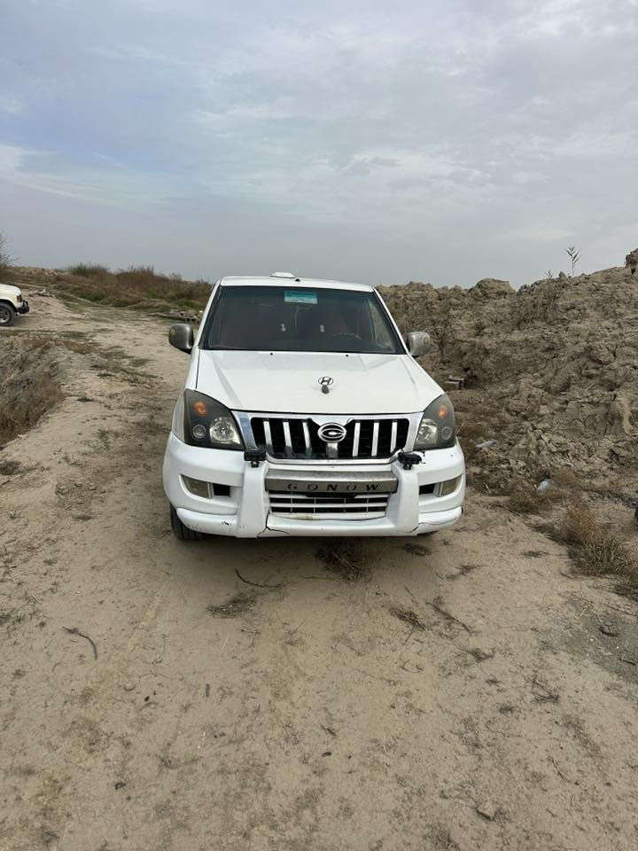 كنو البيع موديل 2012  بدون رقم سيارة كفاله عامه سيارة جاهزة كهربائيات شغاله تبريد تتفه السعر 27 وبيه مجال ***********
