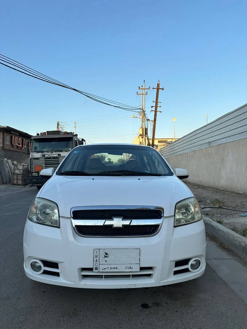 سيارة Chevrolet Aveo أفيو للبيع
موديل 2010 خليجي / الشركة العامة

✅ محرك ومكينة مكفولة

✅ بدون صبغ

✅ تخم تايرات جديد

✅ فيت بم جديد + واحد احتياط بالصندوق بالباكيت 

✅ تبريد شغال ممتاز

✅ دكم وجامات كهرباء

✅ ماسحات أصلية

✅ سستم سماعات + شاشة بلوتوث

✅ سيارة مرتبة واستعمال يومي

✅ اقتصادية بالبنزين

✅ فحص كامل ما تحتاج شي

📍الموقع: بغداد

📞 للاستفسار والمراسلة: [***********]

💰 السعر: 80 ورقة
