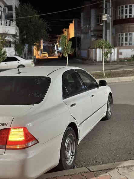 ١٨٢ بێدوکەڵ

کامل مەسرەف کراوە

سەیارەکە زۆر خاوێنە 

٣ دوگمەی پەردەیە

ناوزەرد ڤۆرمیکای نەشکاوە

گێڕو مەکینەی بەشەرت 

سەقفی بەشەرت بۆ یاخی نیە 

***********

٤٦$ مەجال
