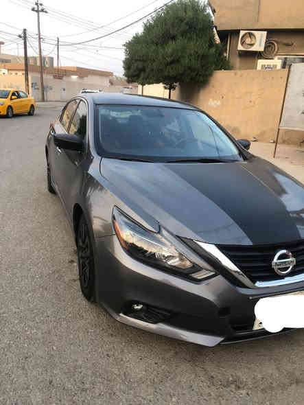 التيما موديل 2017 سيارة نضيف 
مواصفات Sr
سيارة بيها جاملغ خلفي صبغ+ربع جاملغ امامي+ربع صندوك 
سعر 120 و مجال 
رقم تليفون ***********
