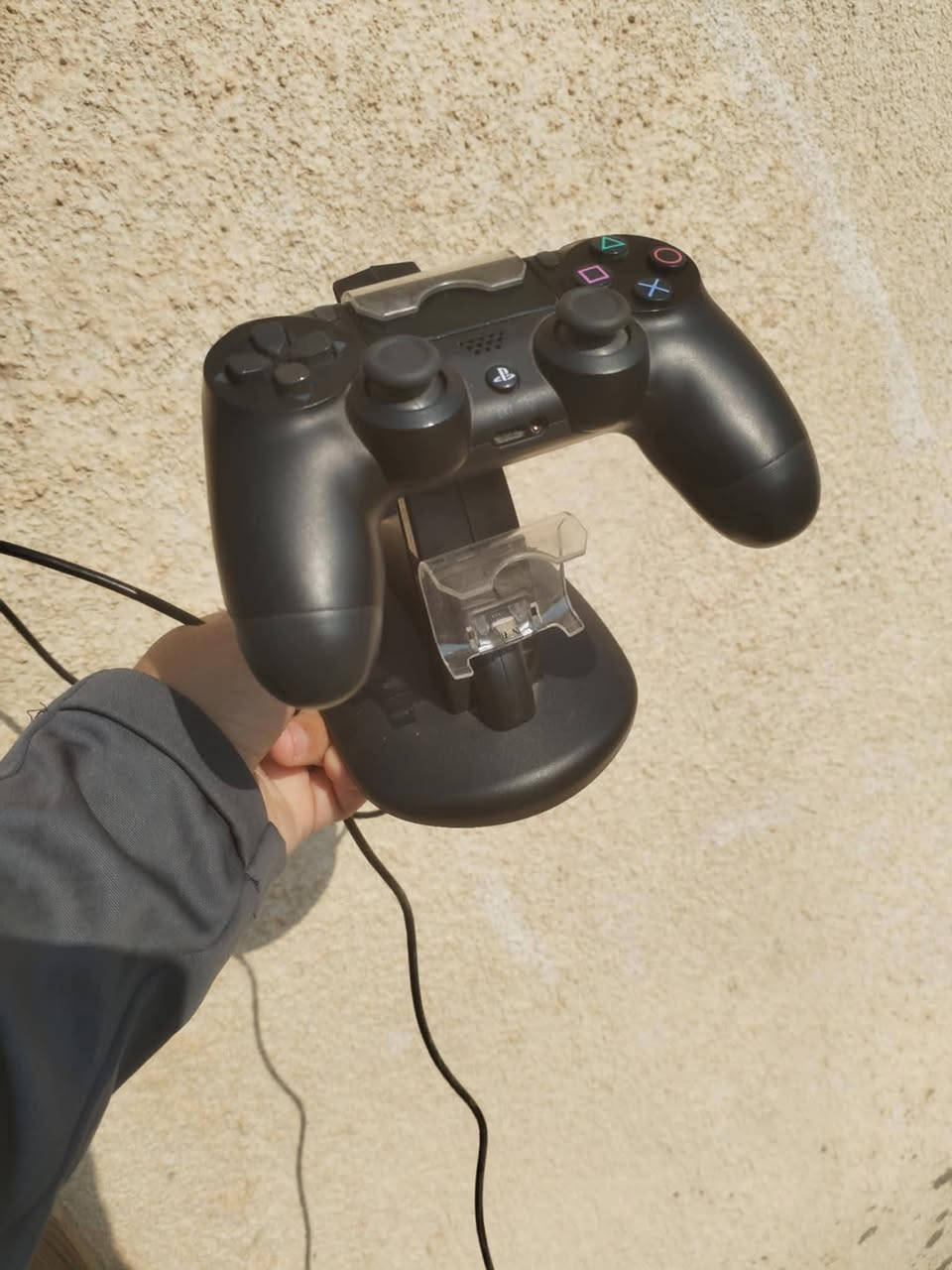 السلام عليكم
بلي 3 للبيع كامل ملحقات جوستك عدد2 ااخو الجديد يحتوي على 50العاب ملحقات كامله  
المكان بغداد المحموديه 
متواجد عل خاص
السعر 100 قفل
وهاذ واتساب ***********
