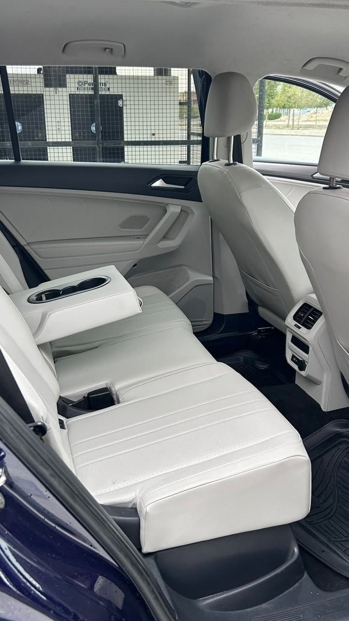 فلكس واكن تيكوان2023

سوِّي لايك للصفحة وعلّق، والسعر يوصلك

- مواصفات SE فور ويل درايف فول مواصفات فقط بدون فتحه 
- رقم سيارة اربيل 

- *********** واتس أب متوفر 
- 
- بدون فتحة 
- دفع رباعي قيادة 4 نمط
- رادار  امامي 
- رادار خلفي 
- رادار جانبي 
- لايت LED امامي 
- بكلايت LED
- اشائر مري
- مراية تعتيم 
- كشن كهربايي 
- كشن تدفئة
- كشنات جلد 
- داخل سيارة جلد كشنات ابيض وبيبان مطعم اسود وابيض 
- 5 راكب 
- كشنات خلفية متحركة
- ويل كب 18 حجم
- شاشة عدادات الكترونية 
- شاشة وسطية لمس 
- تحكم مناخ لمس 
- تحكم منفصل بين سائق و راكب
- محرك 2.0 تيربو -184 حصان
- كير 8 نمر قيادة سريعة بدون صرف بنزين
- مسحات امامية خلفية تلقائية 
- بعد هواي مواصفات منكدر نذكرها كلها
- حلو بهاي سيارة تستقبل اوكتان 87 يعني بنزين عادي مو شرط محسن وبدون دونز 
- سيارة بسمي تحويل ثاني يوم 
- سيارة مصروف عليها كلشي بشرط وشغال

- سيارة حادث امامي مبدل راديتر اصلي ودعامية امامي ليت اصلي بدون داخل وشواصي سليمة . ارباك سكان وراجع بلاد وسقف
