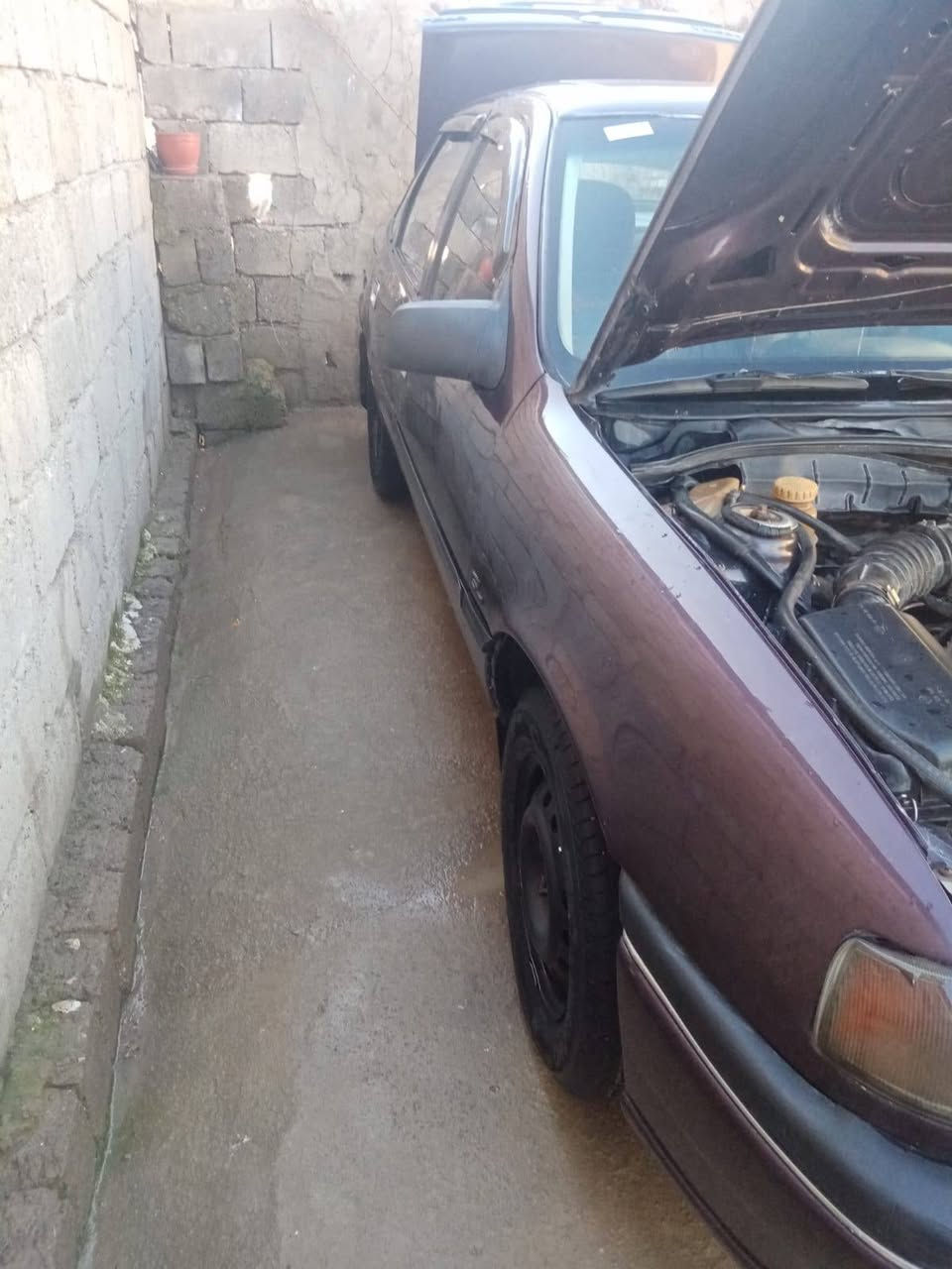 اسلام عليكم ورحمة الله  فكتره  للبيع حجم 18 صبغ احزام  الشرعي اني مكينه كير شرط مابيهم اي شي
*********** السعر 38
