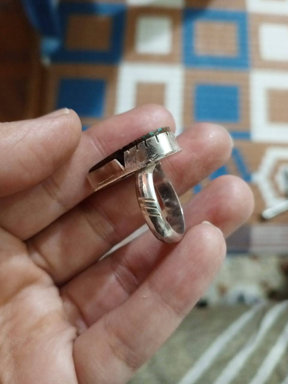 خاتم للبيع 
النوع/ نيشابوري 
الفضه/925
السعر/35الف قفل 
الشراي/يجي خاص 🪬


**إذا كنت صاحب هذا الإعلان وتريد حذفه لأي سبب، رجاءا أرسل رسالة إلى الدعم الفني**