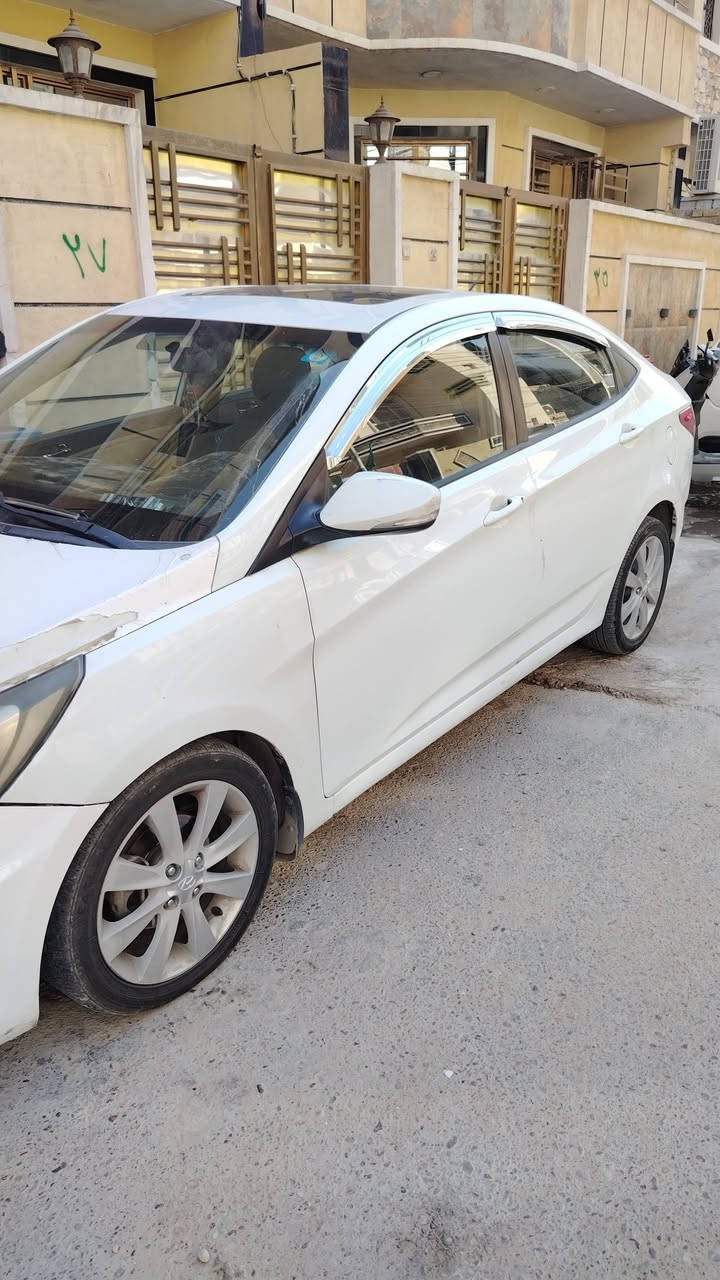 اكسنت 2011 بيضة بيهة قطع صبغ (نبيع حزام)
ملاحظة:اكو طكة بالكير

رقم ***********

السعر 85 بيه مجال حك الجيه
