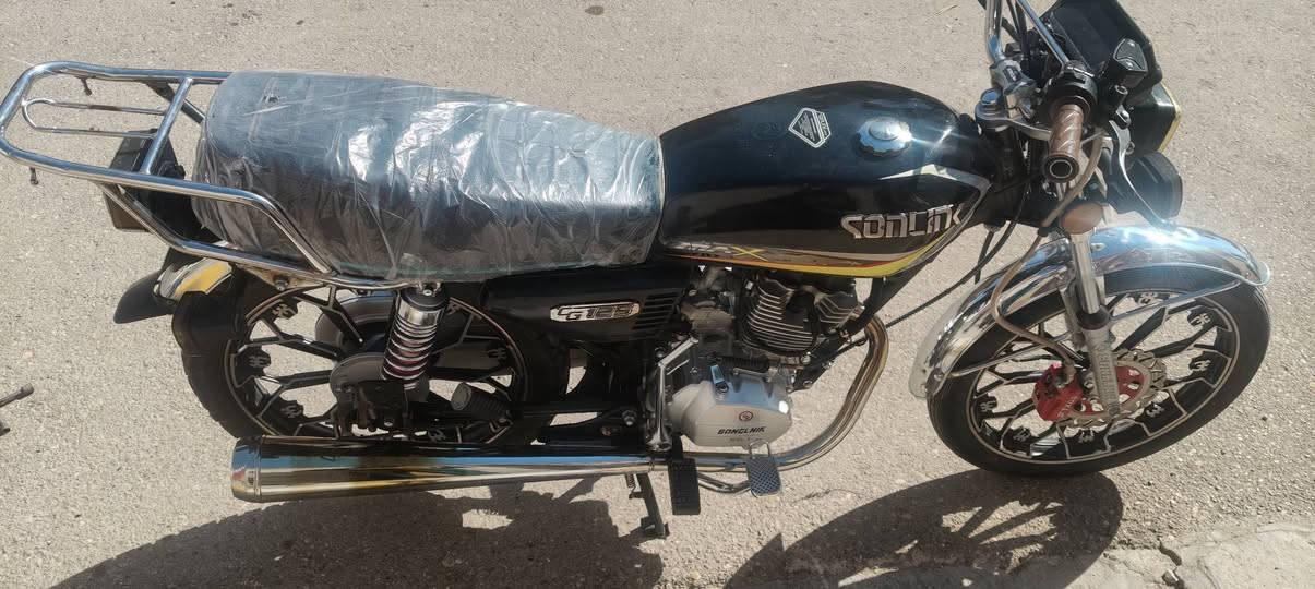 دراجه 5كير للبيع اوراق سكنر مديل 25دراجه خير من الله ماعوزها شي مكانها نعمانيه  للاستفسار خاص او الاتصال على الرقم ***********
