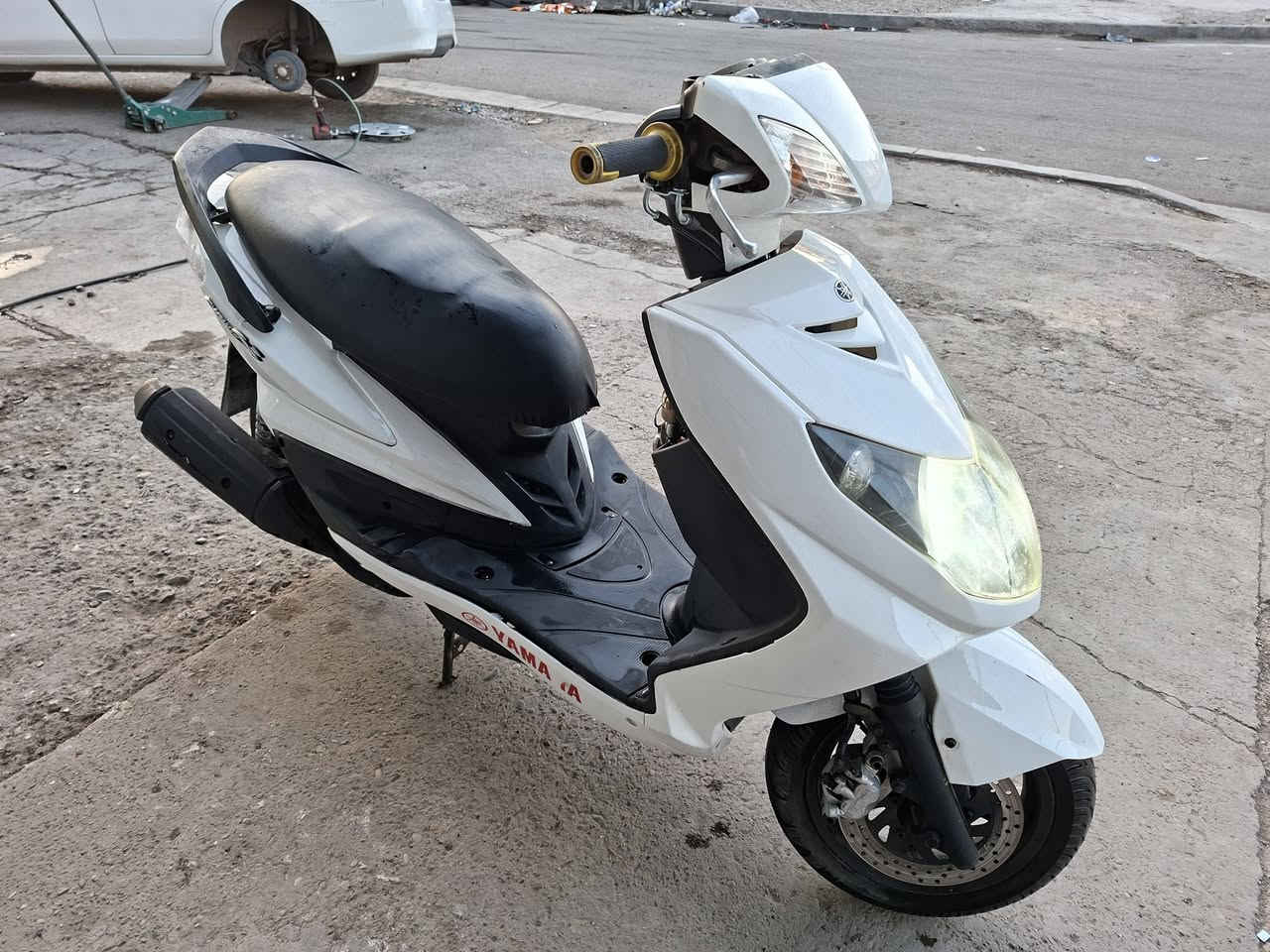 سلام عليكم دراجة سكنس حلوة ونضيفة للبيع مابية اي نقص رزنة السعر ٧٠٠ الف العنوان بغداد المدئن رقم الهاتف ***********
