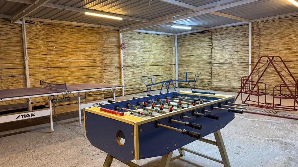 متوفر حجوزات العيد
عنوان بغداد حي الجهاد المكاسب قرب مطار بغداد
حلسات عربية 
جلسات تصوير
منضدة فيشة
العاب اطفال
***********
