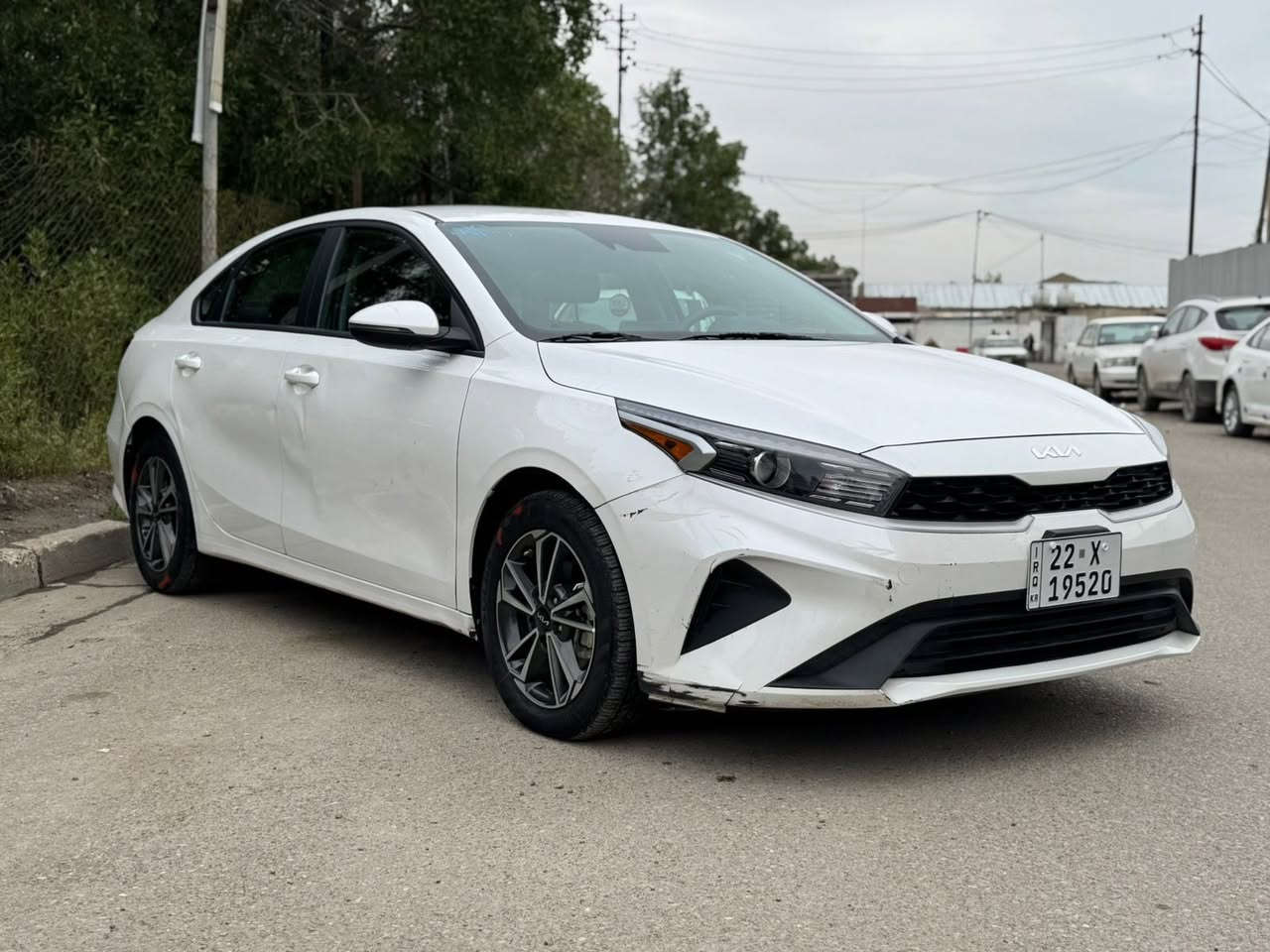 سلام عليكم 
كيا فورتي  موديل 2023
ماشيه 24  سيارة. جديدة. اي نقص مابيها سياره بدون حادث بدون صبغ كلين 
فقط رصعتين بلباب
وصار بتحميل رصعتين بلقماره
دخول جديد وترقيم اربيل جديد وهزه جديده تحويل لو وكاله مضمون
• المحرك: 2000 دوش
• شاشه تدعم الكاربلي + كاميرا خلفية
• رادار أمامي
• 3 أنظمة قيادة
• تحكمات ستيرن+ نظام تحديد المسار
• ⁠نقاط عمياء
العنوان / بغداد جديده 
السعر 149$ وبيهة مجال بسيط
للأستفسار 📞  ***********
