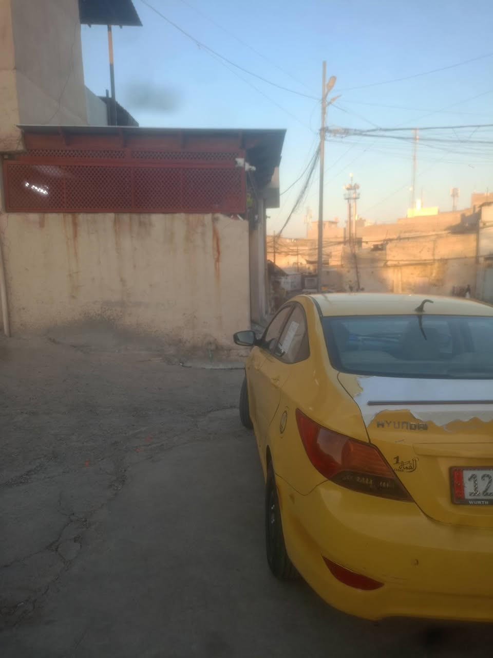 اكسن ١٢ للبيع محرك  كير شرط
فول عادي هيئه غرامات صفر شرط التحويل
تبريد كمبليسر ضعيف يفصل
السعر 70 وبيها مجال بصيط
***********
***********

