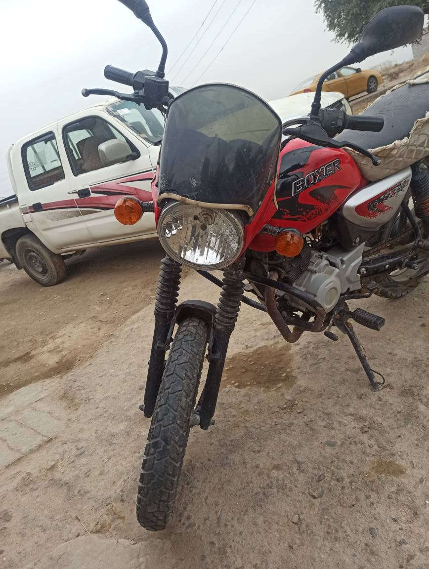 ‎سلام عليكم دراجه بوكسر فحل موديل 2022شهر11سنويه ورقم جاهز بس بقه لأ ستلام ***********‎ عمارة, ميسان
