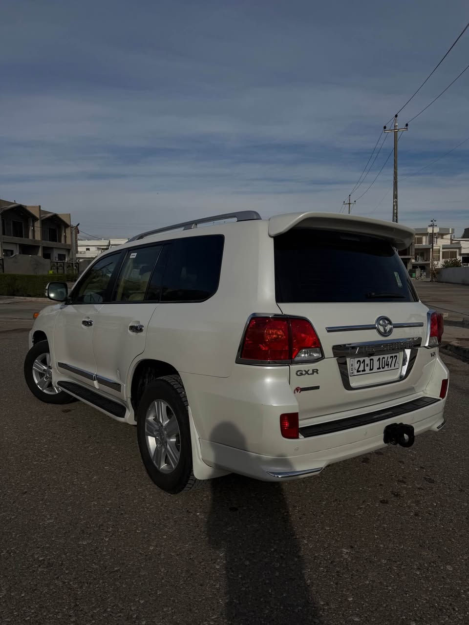 سيارة ماشية ١٧٠ الف كيلو متر سنوية جديد سيارة كلين و فول مواصفات و سيارة كلش جديد سعرة ٣٨٥$ رقم صاحب سيارة *********** كركوك, العراق
