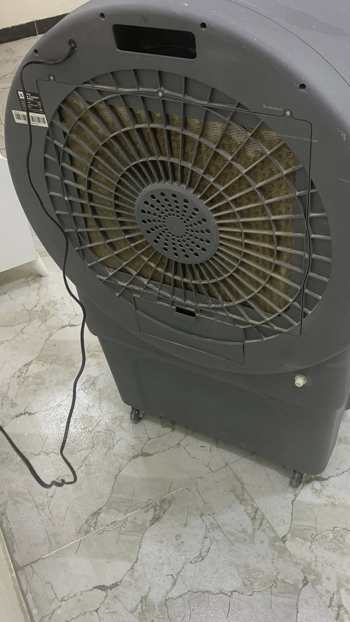 سلام عليكم من رخصه الادمن مبرده حديثه من شركه الحافظ مبرده اخت الجديده استخدام اقل من شهر بيها تحكم عن بعد ريموند وبيها دكم انته بعد بكيفك فا انطوني سعر والسعر الاكثر يشوف خيرها وانشالله ماقصر وياكم بالسعر مكاني بغداد الكاضمية سبب البيع شتريت سبلت وعفتها حرامات ياكلها تراب متواجد ماسنجر


**إذا كنت صاحب هذا الإعلان وتريد حذفه لأي سبب، رجاءا أرسل رسالة إلى الدعم الفني**