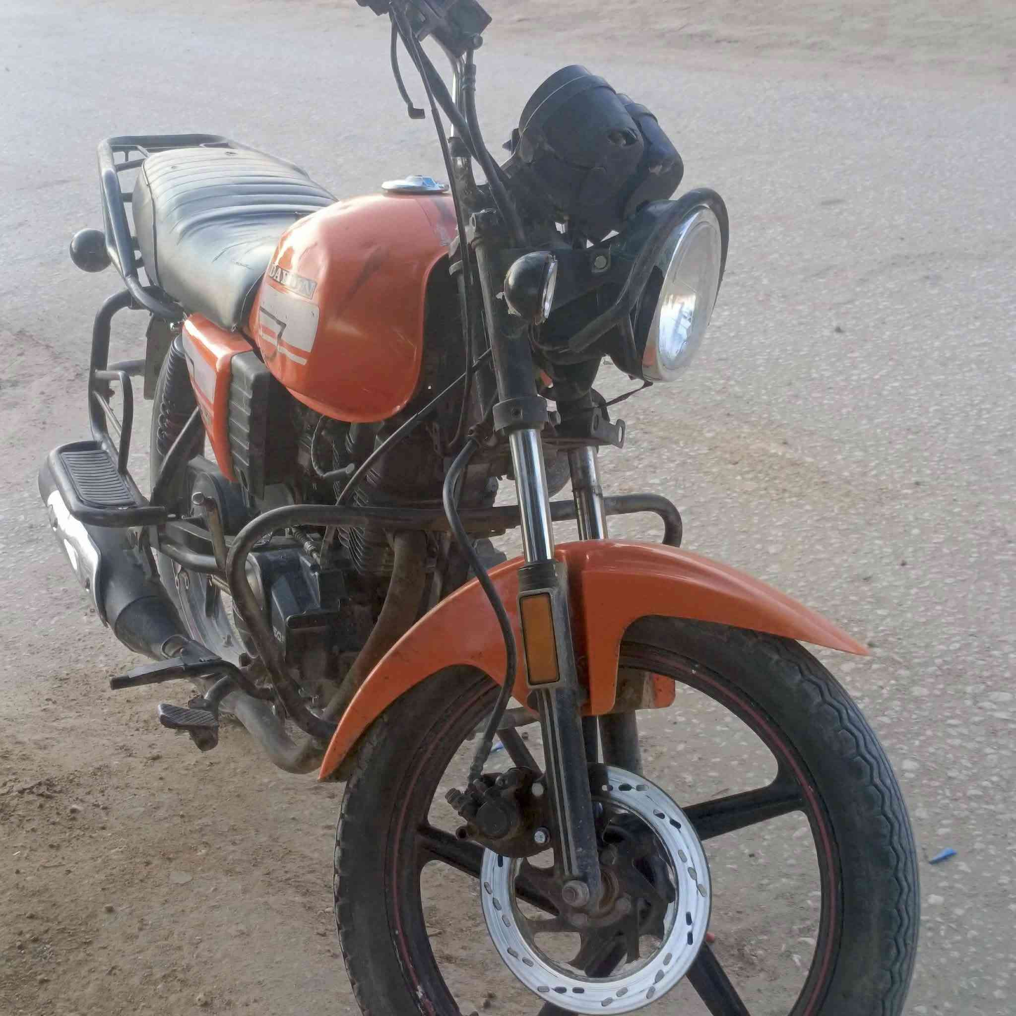 سلام عليكم 
دايون موديل 20 اصولي مراوس بدايون 23 واطي فرق
***********
