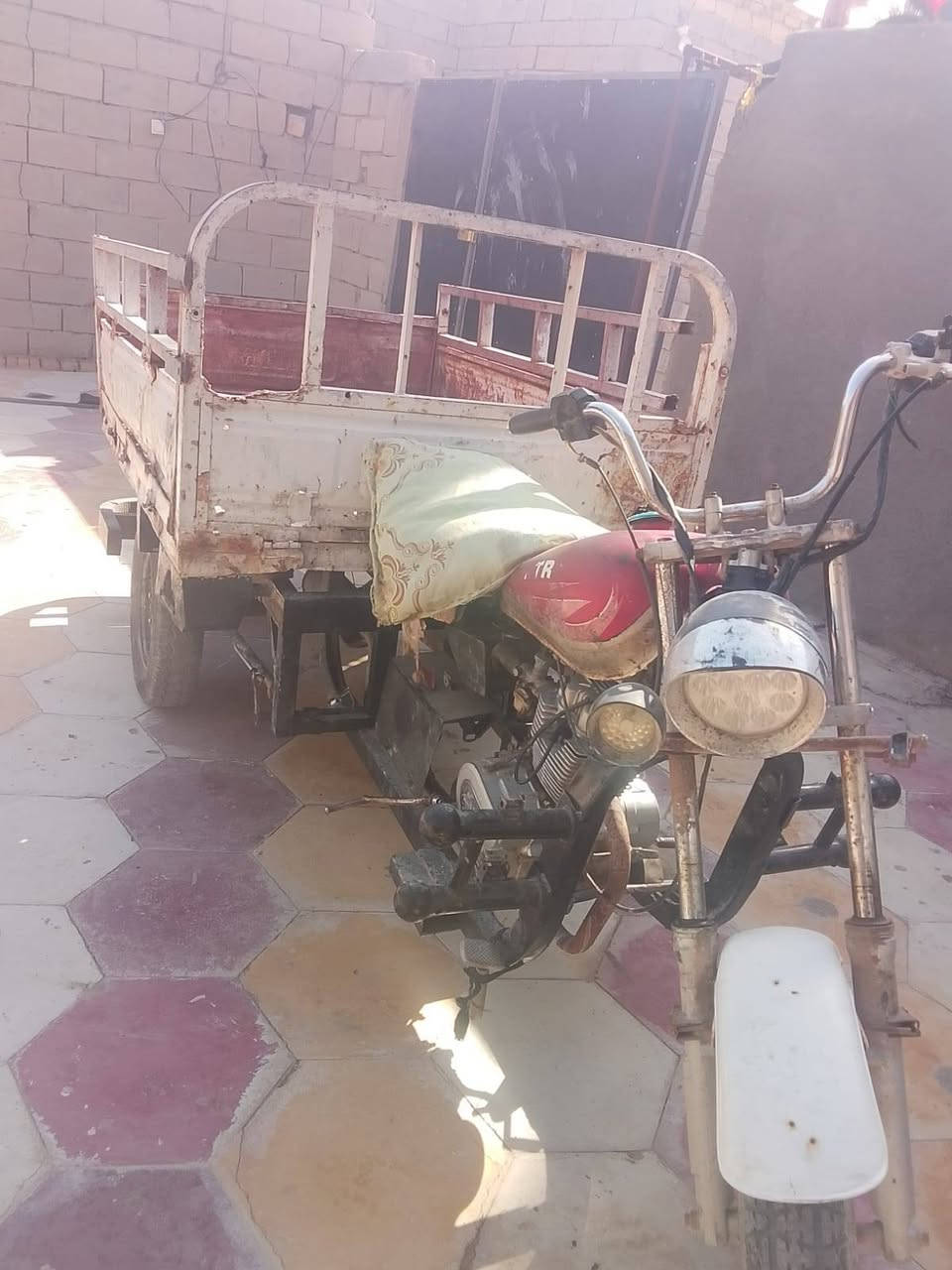 البيع شغاله هندر واحد شرط شاصيه بي خياس ستوته كلك سعره 500وبيهه مجال


**إذا كنت صاحب هذا الإعلان وتريد حذفه لأي سبب، رجاءا أرسل رسالة إلى الدعم الفني**