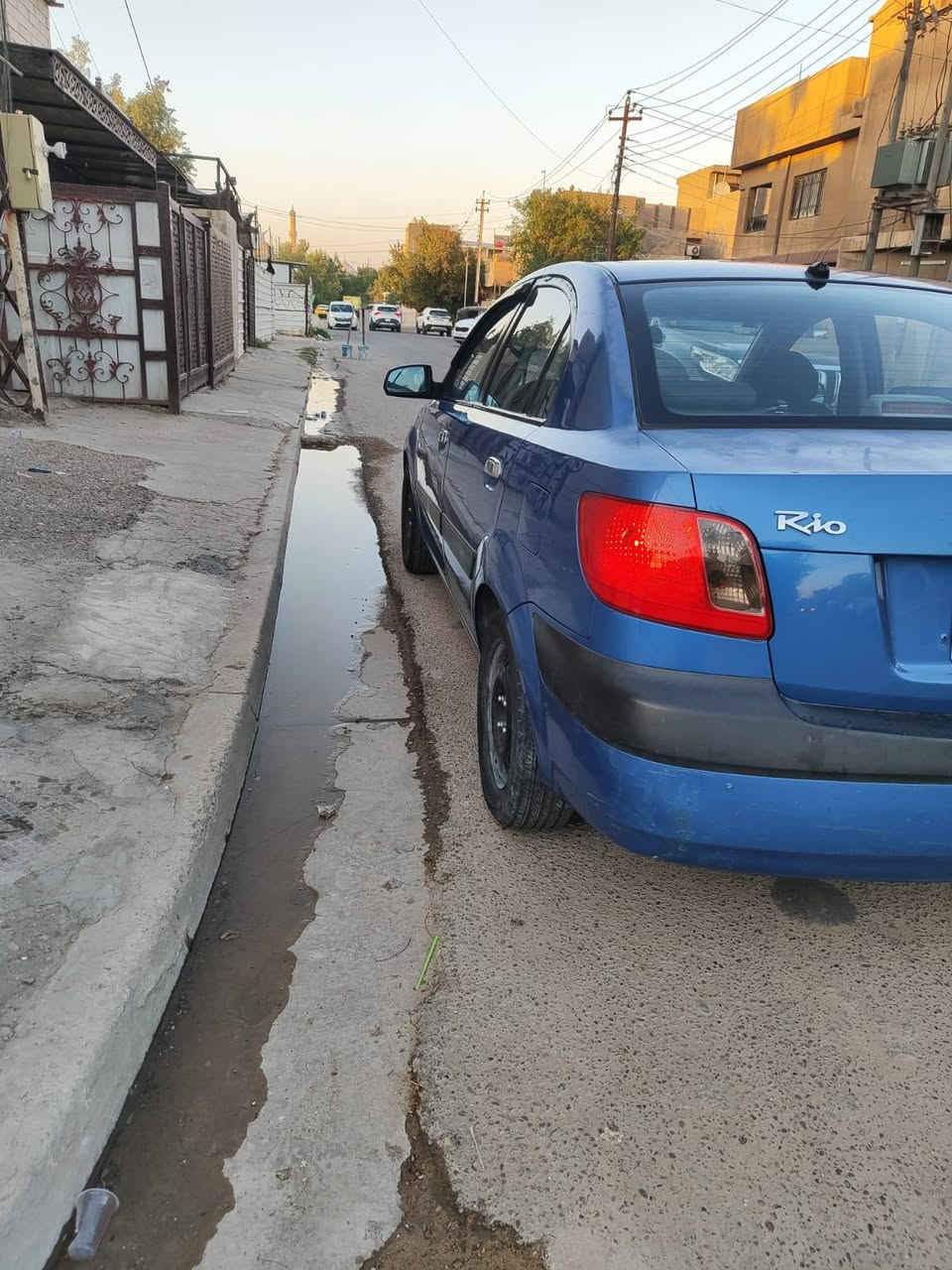 كيا ريو موديل 2007 مكينه 1600 كفاله عامه من الصبغ والضربه مكينه گير تبريد صدر تخم تاير سياره جاهزه بدون نقص بسمي هزه جديده السعر 73 بيها مجال بسيط للاستفسار الاتصال *********** بغداد حي الرساله الثانيه بغداد, العراق
