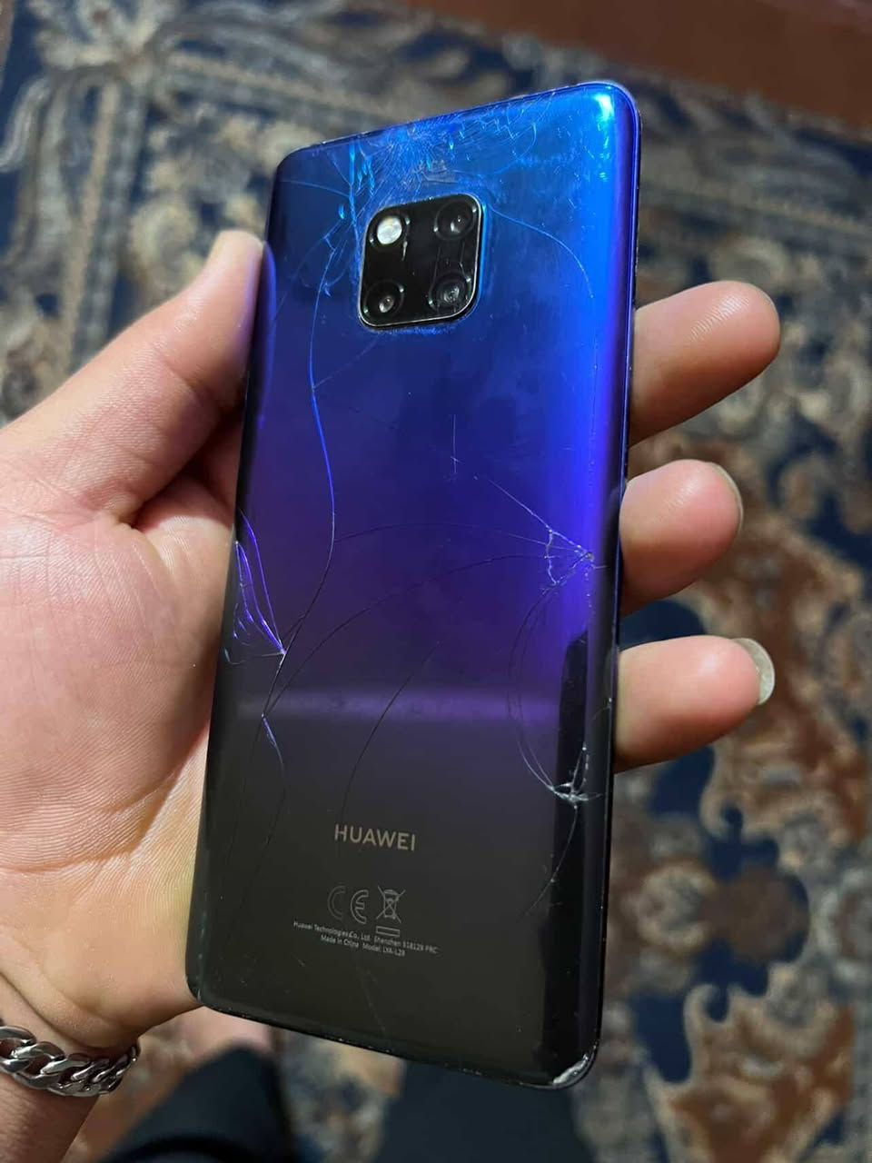 السلام عليكم هواوي ميت 20 برو ذاكره 128 60فريم ببجي فول سلاسه كله شغال وعل فحص ما مفتوح فقط هل فطور بل شاشه ول ضهر تجي تفحص بيدك فول سلاسه فقط مراوس شعدك نزل مكاني بغداد الحسينيه


**إذا كنت صاحب هذا الإعلان وتريد حذفه لأي سبب، رجاءا أرسل رسالة إلى الدعم الفني**