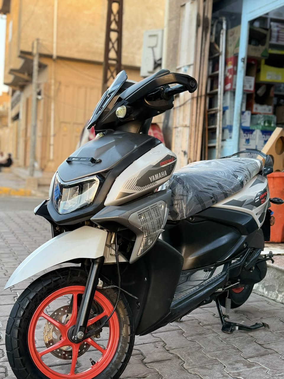 ســلام عليڪم 🤝
⭕️YAMAHA ZR  2023
مكفوله بحاله الوكاله 🩷

‏‎للاستفسار ***********☎️ ‏السماوة الحيدريه .شارع المحافظه ‏‎متوفر🟥بيع🟥شراء🟥مراوس🚦اقصاد⭐️
