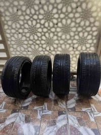 للبيع تايرات زوج قياس225/40/19 وتك واحد قياس 245/40/19  وتك واحد قياس ...