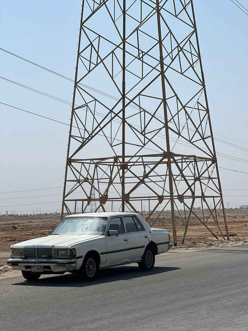 سوبر للبيع بلاديه رقم بغداد صدامي تحويل ثاني يوم بدون صبغ وبدون تعمير السياره جاهزه ترايك للموصل مكينه وكير ثنين ونص كفاله السعر 35بيها مجال  للاستفسار الاتصال ***********
