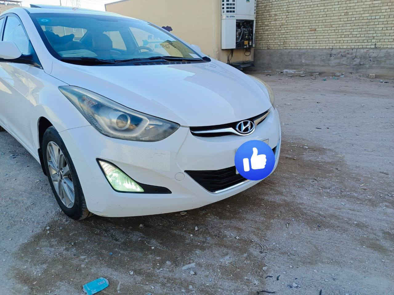 سلام عليكم النترا خليجي موديل 2016 سياره مكفوله من الصبغ والضربه والتبديل فول مواصفات 
1-فتحه سقف
2-تبريد قطعتين 
3-لد امامي 
4-سنويه لل28 
5-رقم بغداد الماني 
6-مري شفط 
7-يدات ستيل 
8- محرك 1800 ما مفتوح 
سياره نضيفه وجاهزه من حداديه من كير ومكينه وكلشي مكان السياره كربلاء المقدسة السعررر 138 وبيه مجال للشراي للاستفسار الاتصال على الرقم التالي ***********
