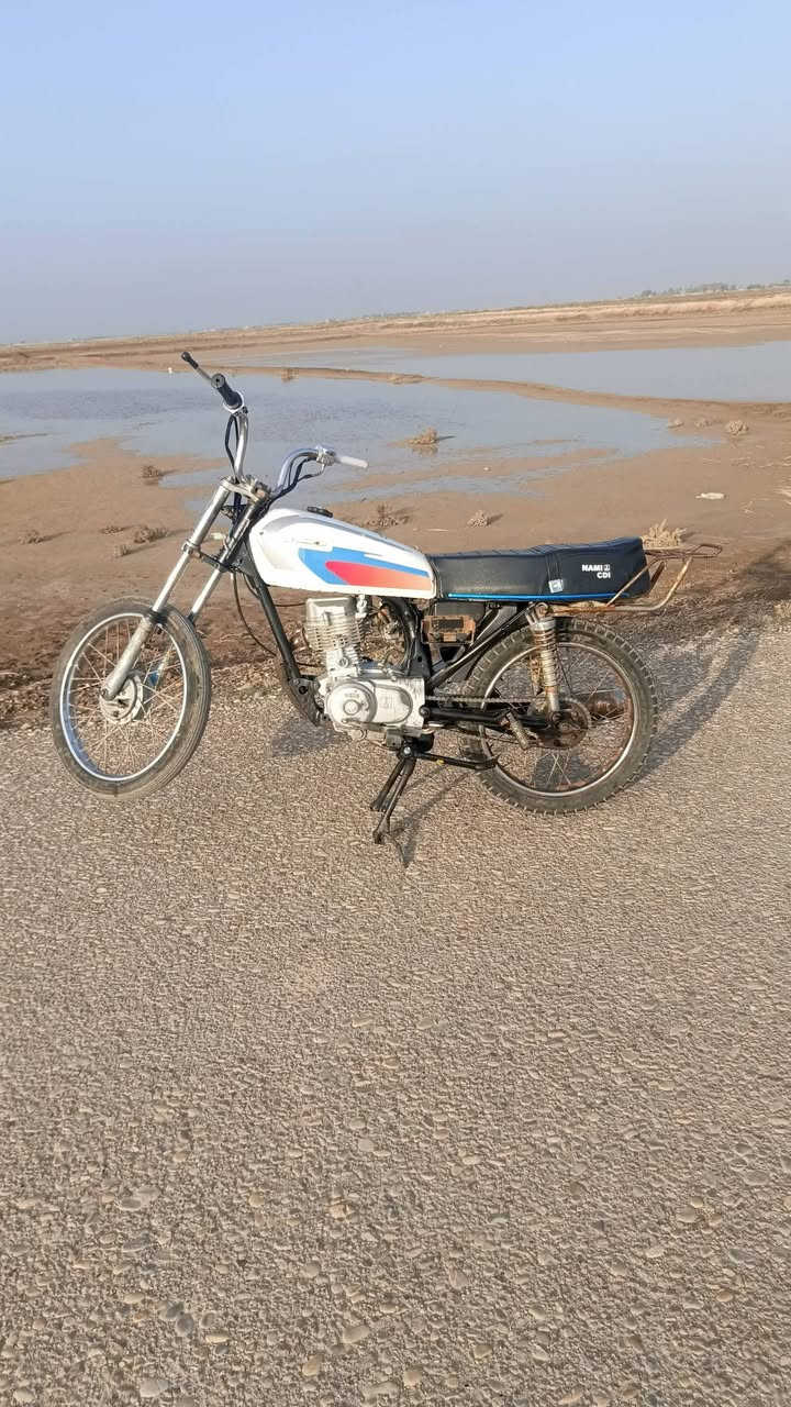 سلام عليكم دراجه للبيع مكانه العماره ميمونه ابو سبع  ‏‪***********‬‏
