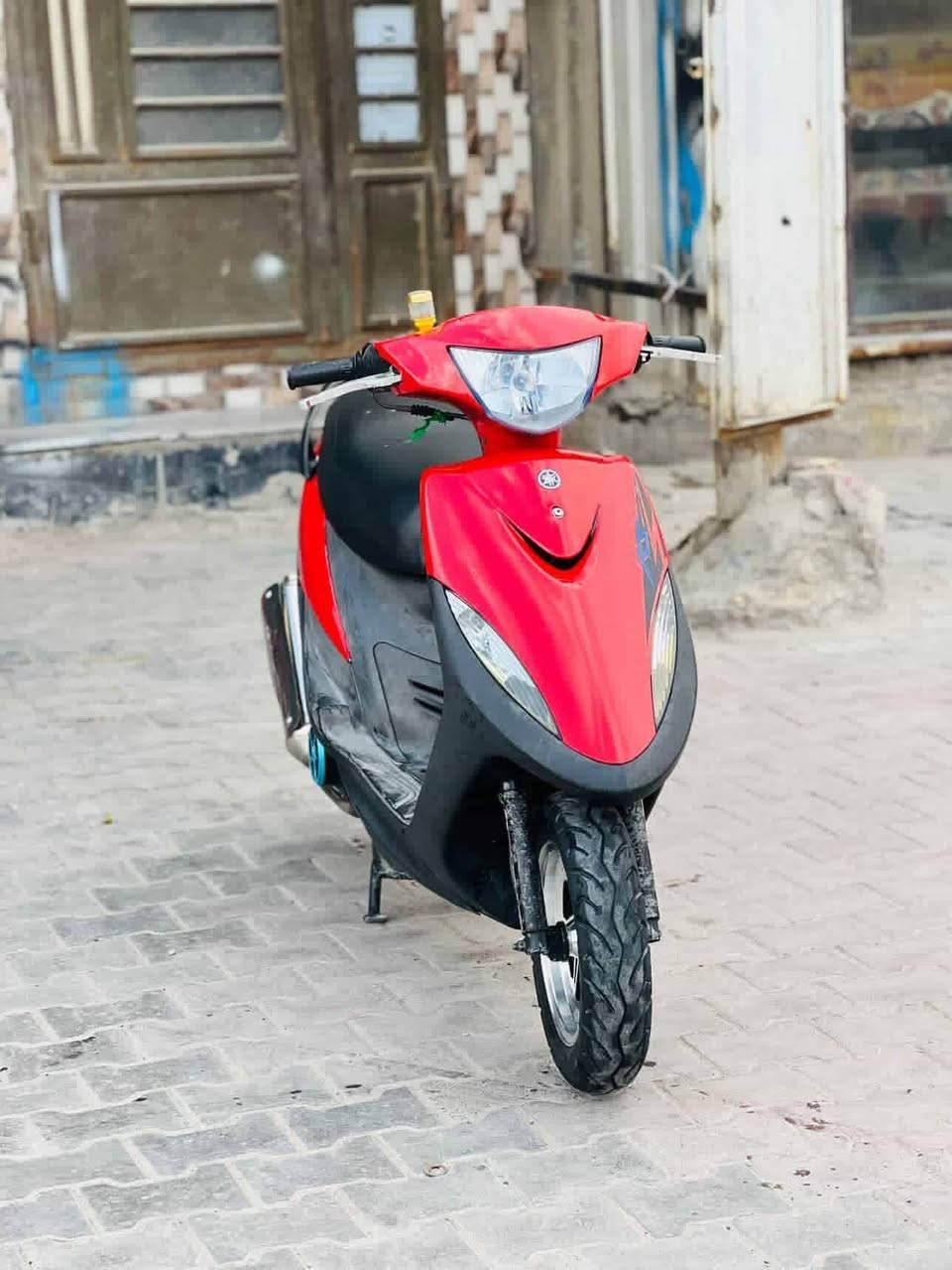 السلام عليكم دراجه ماكس عدله للبيع مال رمبه جديده معنئ الكلمه وصل موجود نكره سلف كهربايات كله شغاله بلاديه 49 وبيه تزويد قليل مكاني كربلاء الامن داخلي سعر خاص *********** ملاحضه لون لابلادي اسود وختم واحد ويه المكينه
