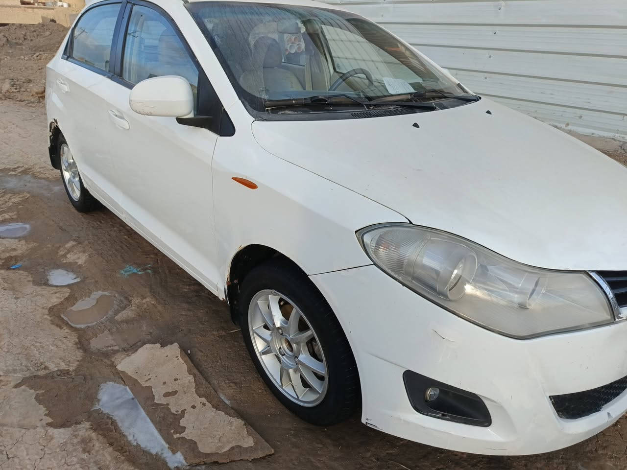 سلام عليكم شيري فلاوين للبيع 2013 نضيفه بدون ضربه ماشيه 170 
بيه خياسات ب الداير رقم قادسيه تحويل مباشر 

السعر28 مكان السياره ناصريه المركز 

***********
جماعة الـ25وجوه لاتخابر ولاتعلق
