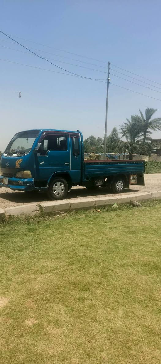 من رخصت الادمن المحترم          سامسونج موديل ٢٠٠٠للبيع رقم بابل السياره نضيفه جدا محرك وكير واكسل مكفولات تخم تاير جديد لا تبخير لا تنقيص ترايك وين ما تريد رقم دولي بسمي  السعر ٤٥ مكان السياره بغداد ابو غريب
***********
