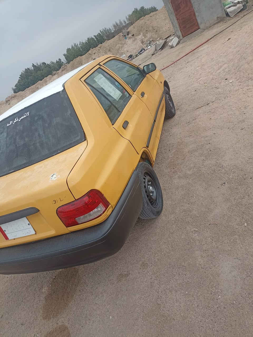 سلام عليكم سايبه للبيع موديل 2015 رقم بصره سنويه منتهيه رعيه موجود كير مكينه حداده طخم تأير كهربايات جاهزه مكانه بصره سعره 16.      ***********
