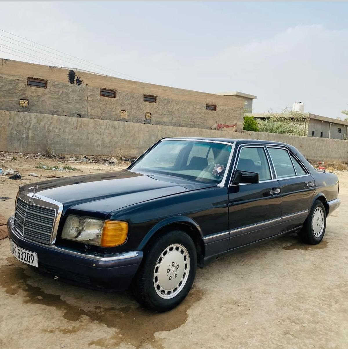 السلام عليكم
مارسدس جامبو رائاسي موديل 91 كيرمكينه 300كفاله تبريد ثلج تخم تاير جديد صدر امامي اوخلفي جديد قواعد دبل ابلاد اسلايدروف رقم انبار دولي هزه او سنويه جديده بسمي تحويل ثاني يوم مشروع وطني 
العنوان الدوره حي الصحه📍 الاستفسار ☎️***********
