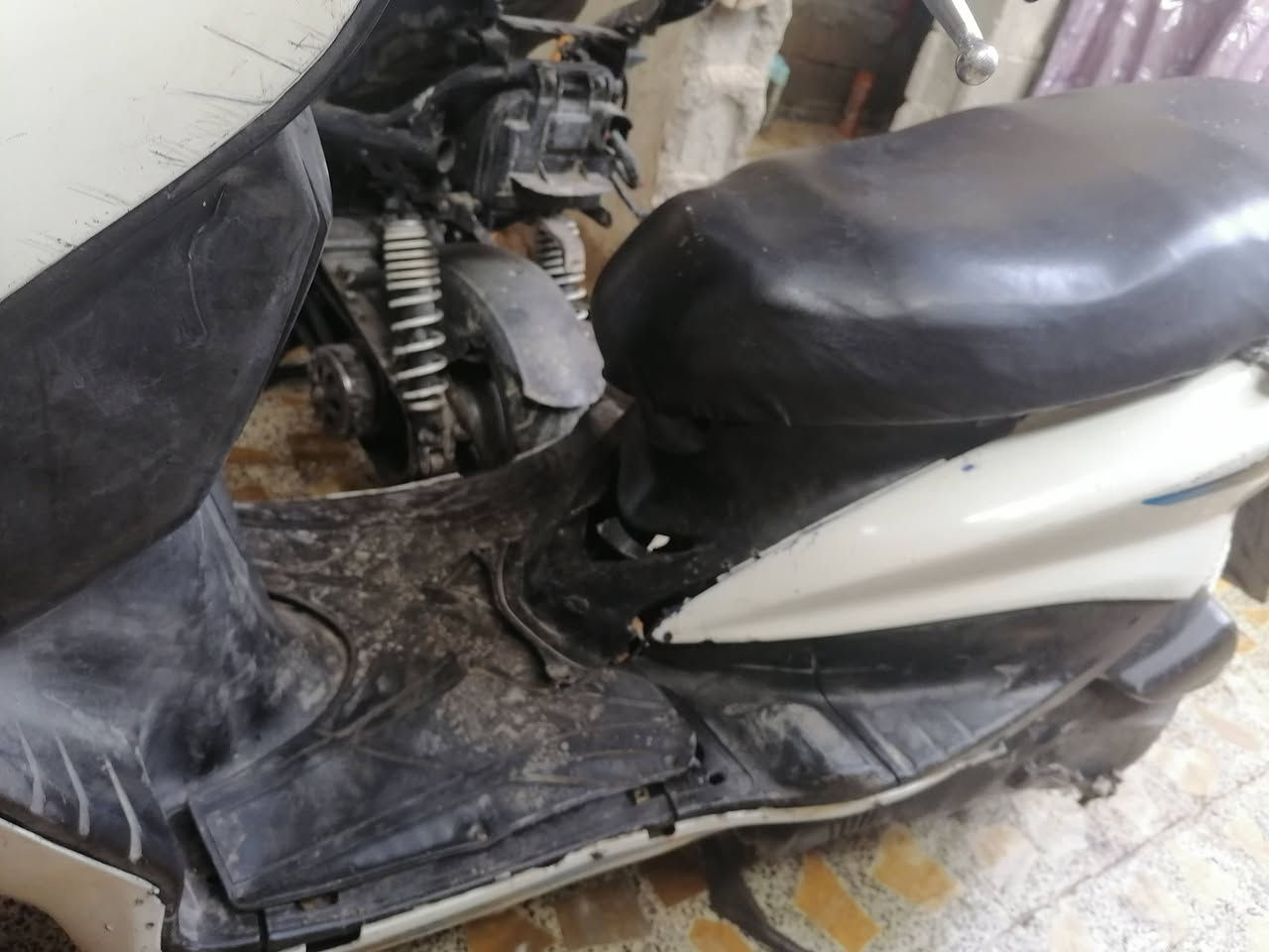 سلام عليكم سكنس نثيه ١١٠ ستان حساس ياباني دراجه سلف هندر دراجه حلوه وين متريد اطلع بيه بس. كلج امامي تعبان شويه بي صوت+رايدها ٢٧٥ وبيه مجال لل طيبني
مكاني مدينه صدر هاذ رقمي *********** خاص مفتوح
