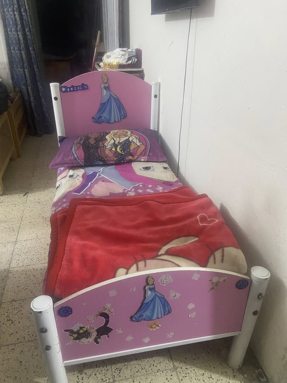 سبلت نقص غاز فقط طن زيتيه شغاله مابيه شي جربايه مع دوشك بخمسين بايسكل جديد بخمسين مكاني زعفرانيه


**إذا كنت صاحب هذا الإعلان وتريد حذفه لأي سبب، رجاءا أرسل رسالة إلى الدعم الفني**
