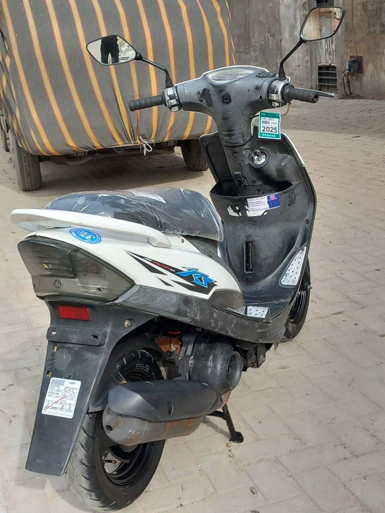 ماكس عدل للبيع  شلعه معدل دراجه كفاله عامه مكان بغداد الشعب***********
