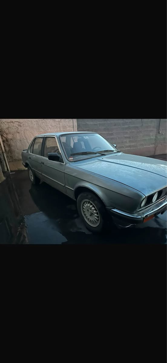 بي ام زعره موديل 1985 كلشي بلادي ل بيع فقط نقد سعر 38 ورقه و بي مجال رجاء فقط شراي يجابر *********** كركوك, العراق

