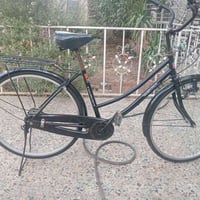 بايسكل البيع حجم 26جديد استعمال قليل مابي اي عطل والسعر 85بي مجال قليل...