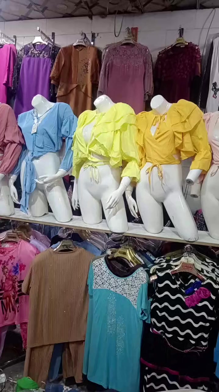 سلام عليكم زبائنة الكرام 🌷🌹

 عرض خاص  🔥

تتوفر جميع القياسات والالوان🔥

السعر🔥🔥🔥🔥

مكان حي الانصار  شارع المستوصف مقابيل السوق  

اوقات العمل من 8 صباحا الئ 1ضهرا ومن 3ضهرا الئ 11 ليلا🌷
توصيل كافة انحاء العراق 🌹
 للتواصل والاستفسار  ***********
