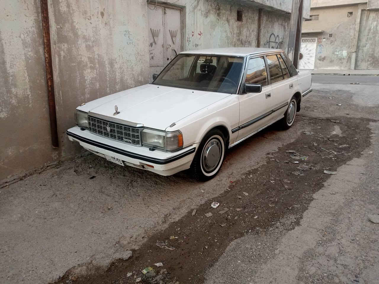سلام وعليكم سوبر 85للبيع المكان الموصل اني الشرعي كربون بانزين بيها  السعر 65قفل الاتصال على رقم ***********
