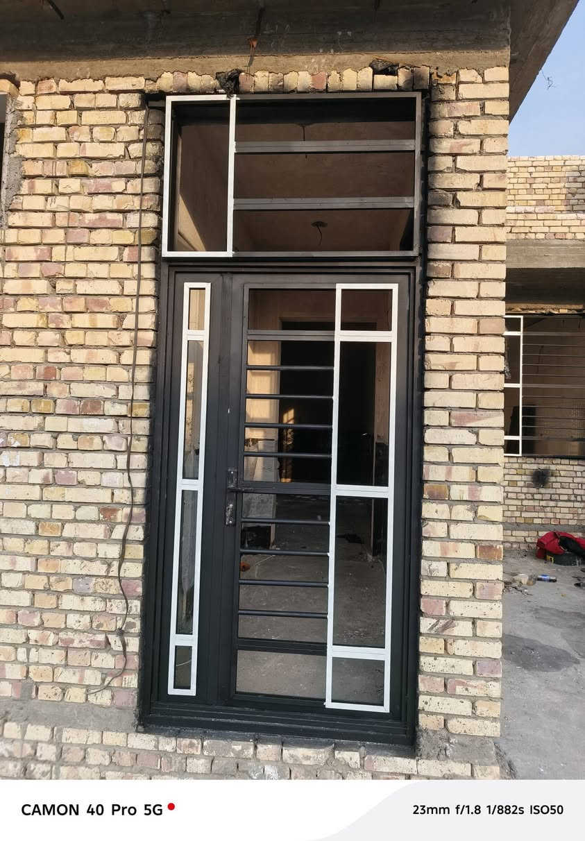 يا الله شغل درجة اولى
صبغ شبابيك وابواب 
بيع وتنصيب كافه الجام والمرايا 
تجهيز محلات 
باسعار الجمله 
***********
