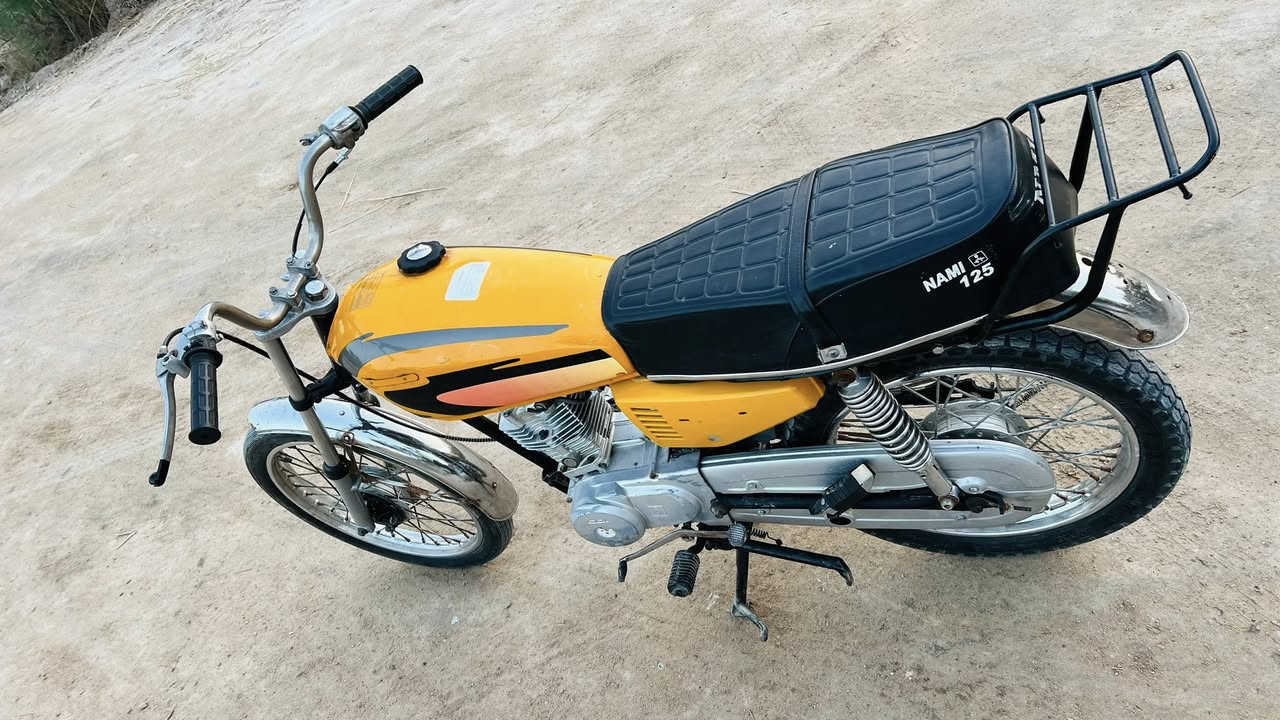 السلام عليكم دراجه ادوات مكينه شلامجه نامه الاصلي شاصي نامه الاصلي لبوريه ضعيفه
دراجه جاهزه من كلشي مبدل ولفات فقط 

السعر 450 وبيها مجال

مكان بني منصور قضاء الصادق

***********
