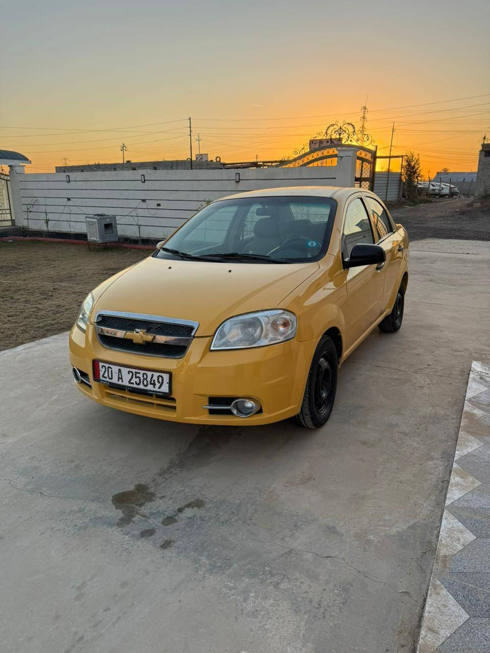 السلام عليكم 
افيو 2011  خليجي محرك مفتوح رقم انكليزي ديالى باسمي كير مكينة حدادية جاهزة من كلشي  صبغ حرام للجمالية 
السعر 48 وبيه مجال 
العنوان بابل مشروع المسيب 
***********
