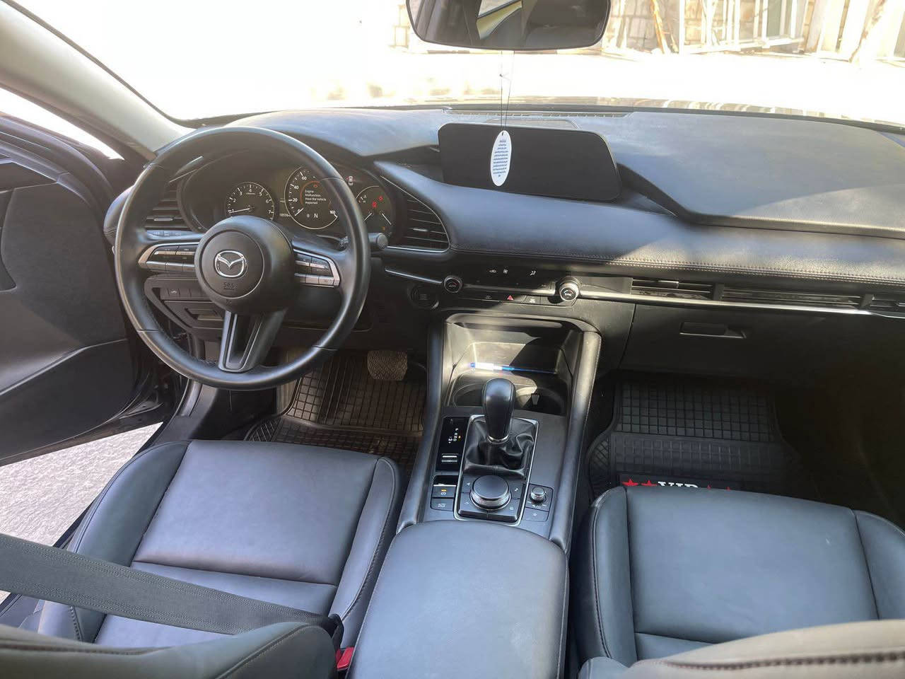 ته نها بونيت بوياخه به بى ناوگرتن ١٠ هه زار رويشتوه مواسه فات به سمه شاشه و كاميرا رادار ٣٦٠ كوشن جلدو كوشن هيته ر *********** السليمانية, العراق
